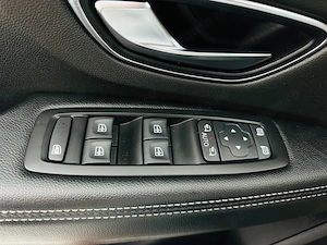 Renault Grand Scenic - imagine 11