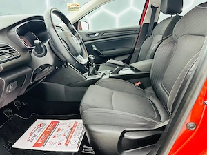 Renault Megane - imagine 11
