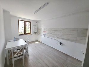 Apartament cu 2 camere de vânzare Cartierul Tei - imagine 3