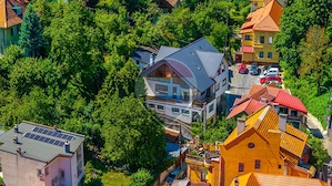 Investiție în Centrul Istoric al Brașovului, 3140 mp, două c - imagine 3