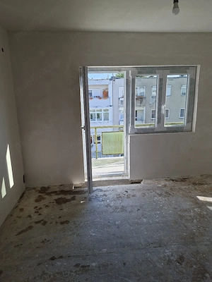 De vânzare apartament - imagine 5