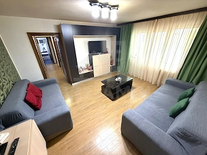 Apartament 3 camere Rovine Profi Etaj 1 66mp teava de gaze