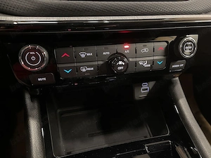 Jeep Compass - imagine 20