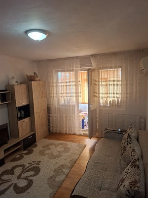 Apartament 2 camere renovat, mobilat și utilat, cu boxă – Craiovița Nouă, zona O