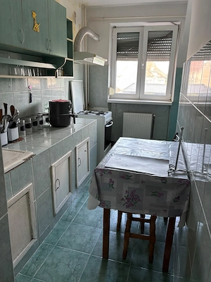 Închiriez apartament 2 camere - imagine 2