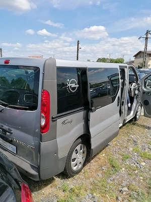 Vând microbus Opel Wivaro stare foarte bună  - imagine 2