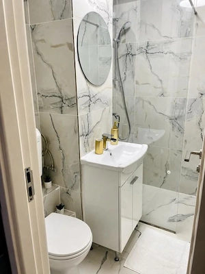 Apartament modern, 2 camere, etajul 1 - Zona Gheorghe Lazar  - imagine 5