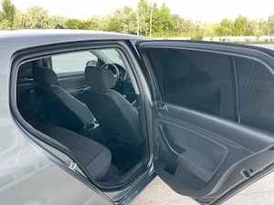Wolksvagen Golf 5 1.4 MPI  - imagine 8
