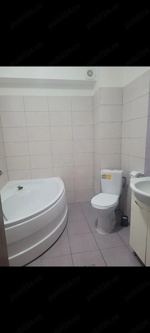 Apartament 2 Camere decomandat - imagine 3