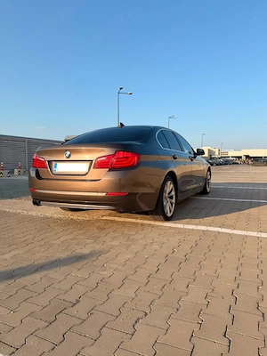 Vând BMW Seria 5 F10 (520d)   An 2012   Interior Confort Bej, Head-Up Display, Trapă Preț: 8.500    - imagine 5