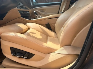 Vând BMW Seria 5 F10 (520d)   An 2012   Interior Confort Bej, Head-Up Display, Trapă Preț: 8.500    - imagine 7