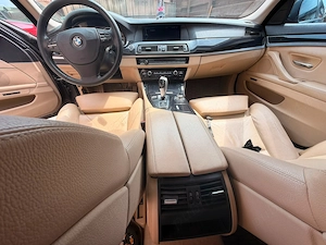 Vând BMW Seria 5 F10 (520d)   An 2012   Interior Confort Bej, Head-Up Display, Trapă Preț: 8.500    - imagine 9