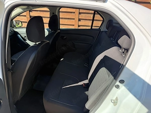 Dacia Logan Laureate 1.2 benzina, proprietar de noua, 109.000 Km - imagine 9