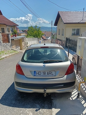 Vând Peugeot 207, 1,4 hdi - imagine 3