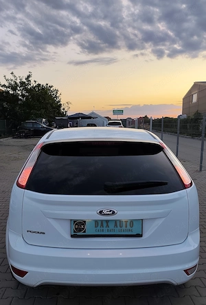 Ford Focus Style hatchback 1.6 benzina an 2011, Euro 5 !!! - imagine 5