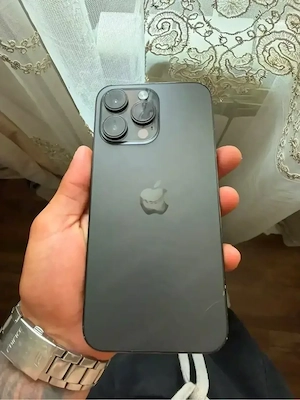vand iphone 14 pro max 