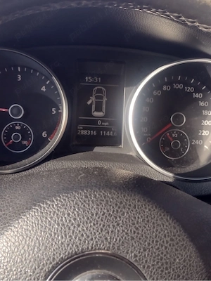 Volkswagen Golf 6 1.6 TDi Combi - imagine 5