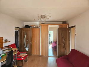 Închiriez apartament două camere, Soarelui Timișoara, 53 mp, etaj 4 cu acoperiș, centrală termică.  - imagine 6