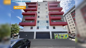 3 camere semidecomandat, et. 3/6+R - zona BMW / VIVO, Florești