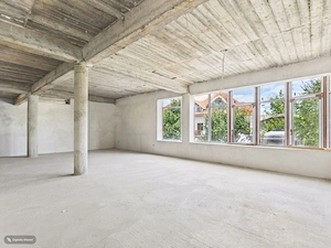 Clădire 850 mp, Czaran Gyula, 8 parcări - imagine 14