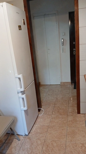 Apartament 2 camere   Piața Sudului, 2-3 min Metrou - imagine 4