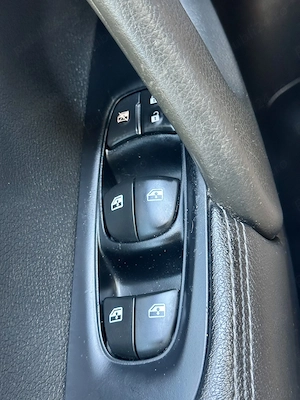 Nissan Qashqai 2019 134.000km 1.33 benzina Keyless Rate Garantie - imagine 20
