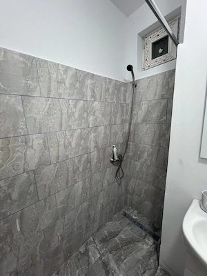 Prima închiriere! Apartament 1 camera premium, complet renovată, Calea Galați   etaj 2, AC, balcon - imagine 12