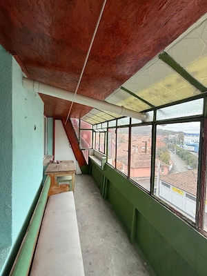Apartament 4 camere decomandate zona Garii - imagine 8