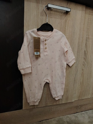Salopete noi 3-6 luni fetită 15 lei 