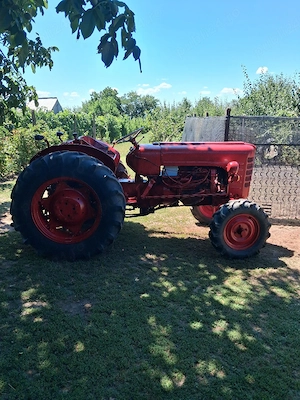 Tractor UTB 445 - imagine 3