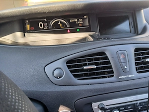 Renault Scenic in stare Buna, consum 5l, cu variante de vanzare :un mic teren la munte, livada, etc - imagine 6