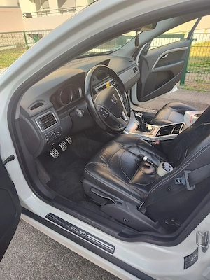de vanzare volvo v70  - imagine 2