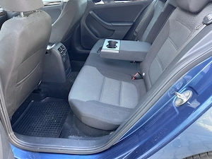 VW Jetta 1.2 TSI, an 2017, 68.000 km, stare perfectă de funcționare, unic proprietar  - imagine 6