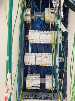 electrician 