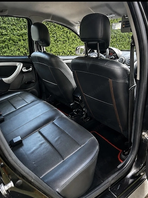 Dacia Duster 1.5 diesel an fabricație 2013 - imagine 10