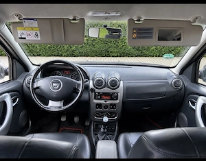 Dacia Duster 1.5 diesel an fabricație 2013 - imagine 8