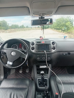Volkswagen Tiguan  - imagine 4
