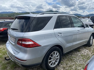Mercedes ML 250 4Matic - imagine 5