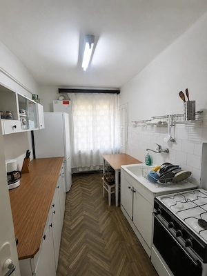 Apartament 2 camere decomandat | Bloc din cărămidă | Parter înalt | Zona OM | 2 boxe | Proprietar