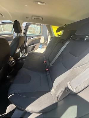 Vand Ford Mondeo 2020 Automat - imagine 7