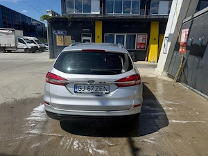 Vand Ford Mondeo 2020 Automat - imagine 3