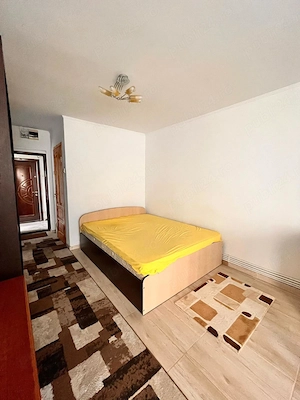 Garsonieră situată în Tudor Campus,etaj 3,renovată,disponibilă de la 1 August