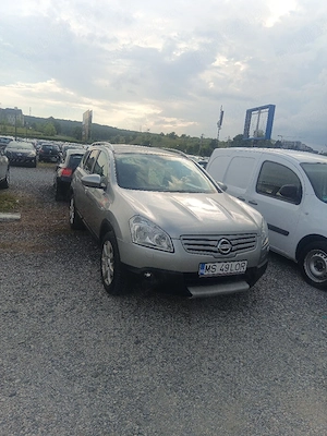 Nissan Qashqai+2 7 locuri. 4x4  - imagine 4