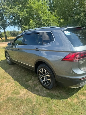 Volkswagen Tiguan 2.0 TDI 150 CP DSG   2018   Full Opțiuni   Istoric complet Volkswagen - imagine 9