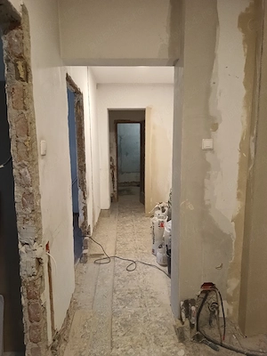 Decopertat  gresie scos parchet tocuri usi mobila 