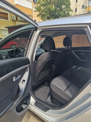 Hiunday i30 an 2014 1.6 crdi - imagine 7