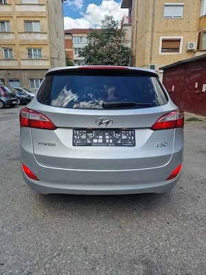 Hiunday i30 an 2014 1.6 crdi - imagine 3