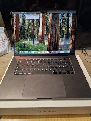 Laptop Apple Macbook Pro 2024