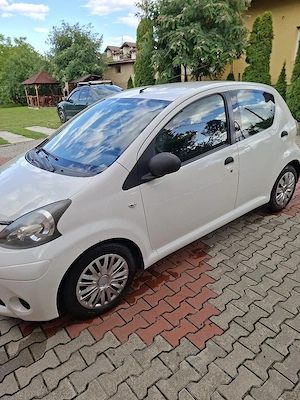 Vânzare Toyota ayego  - imagine 8