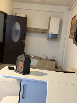 Închiriez apartament  - imagine 2